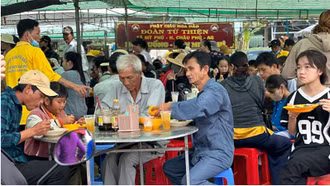 Thực hiện quyền tự do tín ngưỡng, tôn giáo trong khuôn khổ pháp luật