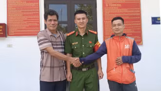 Lào Cai: Shipper trả lại 89 triệu đồng cho người chuyển tiền nhầm vào tài khoản