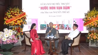 Ra mắt trọn bộ tiểu thuyết sử thi 'Nước non vạn dặm' về Chủ tịch Hồ Chí Minh