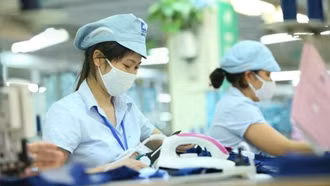 Mức sống tối thiểu của người lao động sẽ được công bố hằng năm