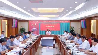 Ủy ban Kiểm tra Trung ương đề nghị kỷ luật nhiều cán bộ