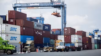 Tổng xuất nhập khẩu hàng hóa của Việt Nam trong 11 tháng năm 2024 đạt 715,55 tỷ USD