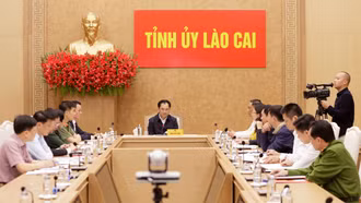 Bí thư Tỉnh ủy Trịnh Việt Hùng chủ trì phiên họp thứ Nhất của Ban Chỉ đạo phòng, chống tham nhũng, lãng phí, tiêu cực tỉnh