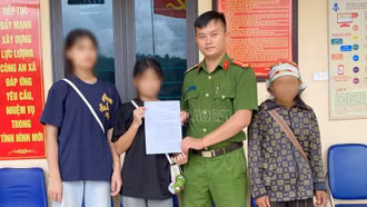 Lào Cai: Giúp 2 học sinh trở về nhà an toàn sau gần 2 tháng đi làm thuê