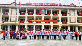 Đầu tư hạ tầng giáo dục vùng đồng bào dân tộc thiểu số
