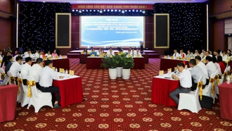 Hội đàm công tác Đảng, chính quyền giữa các huyện, thành phố biên giới tỉnh Lào Cai (Việt Nam) và huyện Hà Khẩu, tỉnh Vân Nam (Trung Quốc)