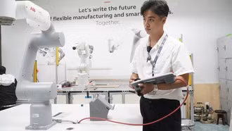 Điểm danh các ngành 'hot' nhất mùa tuyển sinh ĐH năm 2026