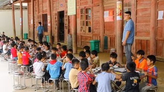 Chủ trương nhân văn, góp phần tạo dựng vành đai tri thức bền vững nơi biên cương