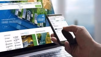 Cảnh báo thủ đoạn lừa đảo đặt vé máy bay, tàu xe về quê đón Tết