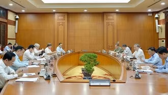 Toàn văn Kết luận của Bộ Chính trị về sắp xếp tổ chức bộ máy và đơn vị hành chính