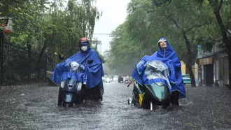 Tháng 9 vào chính vụ bão, miền Bắc khả năng đối mặt mưa lớn diện rộng