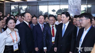 Chủ tịch nước Lương Cường dự và phát biểu tại Kỳ họp Hội đồng Tư vấn Kinh doanh APEC 2025