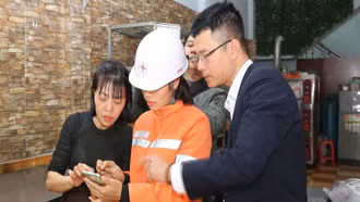 PC Lào Cai đẩy mạnh thanh toán không dùng tiền mặt