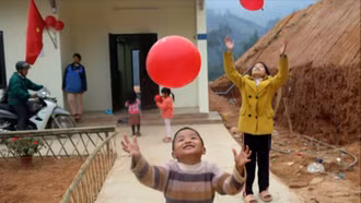 Kho Vàng rộn ràng trước ngày "tân gia"