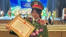 Nữ sinh Dao, hành trình từ giải Nhất quốc gia môn Lịch sử đến màu áo cảnh sát