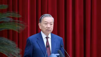 Quyết liệt thực hiện những việc phải làm, cần làm ngay, không thể chậm trễ