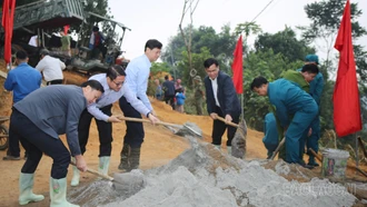 Xã Phong Hải: Phát động phong trào toàn dân làm đường giao thông nông thôn