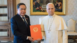 Chủ tịch Quốc hội Trần Thanh Mẫn hội kiến Giáo hoàng Tòa thánh Vatican Leo XIV