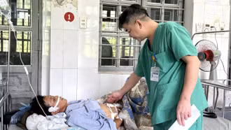 Bát Xát: Phẫu thuật cứu sống bệnh nhân tắc ruột hoại tử