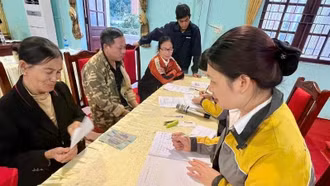 Lan tỏa tinh thần nhân đạo: Chắp cánh hy vọng cho người dân vùng lũ