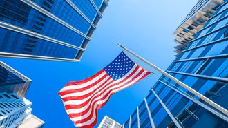 Tăng trưởng kinh tế toàn cầu duy trì ở mức thấp