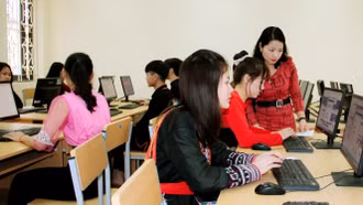 Lào Cai tăng cường bảo vệ trẻ em trên môi trường mạng