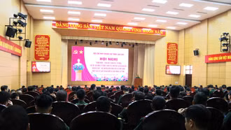 Bộ CHQS tỉnh Lào Cai sinh hoạt chính trị tư tưởng, nâng cao ý thức chấp hành pháp luật, kỷ luật cho cán bộ, chiến sĩ
