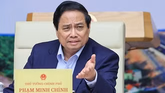 Thủ tướng: 3 mục tiêu lớn cuối năm 2025 để hoàn thành xuất sắc đột phá chiến lược về hạ tầng giao thông