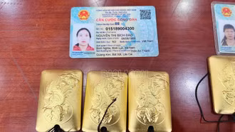 Triệt phá đường dây vận chuyển vàng qua biên giới