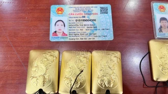 Triệt phá đường dây vận chuyển vàng qua biên giới