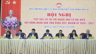 Hội nghị tiếp xúc cử tri tại phường Nghĩa Lộ