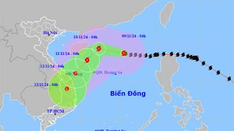 Thời tiết ngày 9/11: Bão số 7 gần vùng biển Hoàng Sa, biển động dữ dội