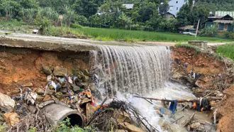 Mưa lũ tại Bát Xát, Mỏ Vàng và Bảo Ái làm 01 người bị thương, 30 hộ phải di dời 