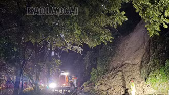 Công bố tình huống khẩn cấp về thiên tai tại Km127+700 Quốc lộ 4D (Lào Cai - Sa Pa)