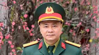 Đại tá, NSND Tự Long được bổ nhiệm làm Giám đốc Nhà hát Chèo Quân đội