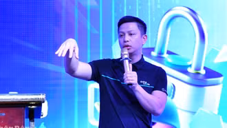 Hiếu PC hướng dẫn thanh thiếu nhi phòng, chống 'chiêu' lừa 'cuộc gọi trắng'