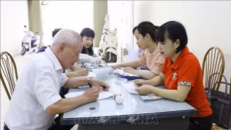 Người từ 70 tuổi không có lương hưu sẽ được nhận trợ cấp hưu trí xã hội từ 1/7/2025