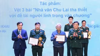 Trao giải "Những tấm gương bình dị mà cao quý" lần thứ 15