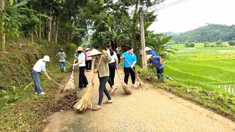 Từ “5 không, 3 sạch” đến “5 có, 3 sạch” ở Thác Bà