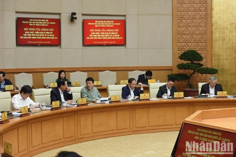 Các thành viên Chính phủ tham dự Hội nghị. (Ảnh: Trần Hải)