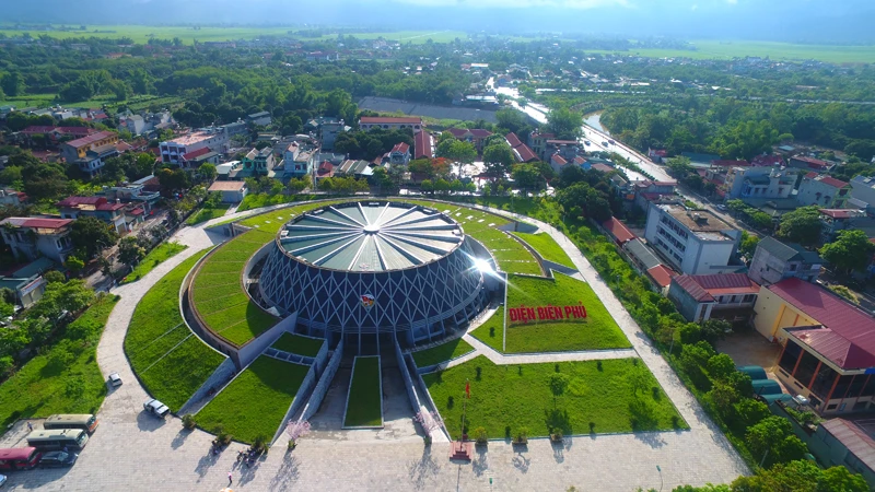 bảo tàng.jpg