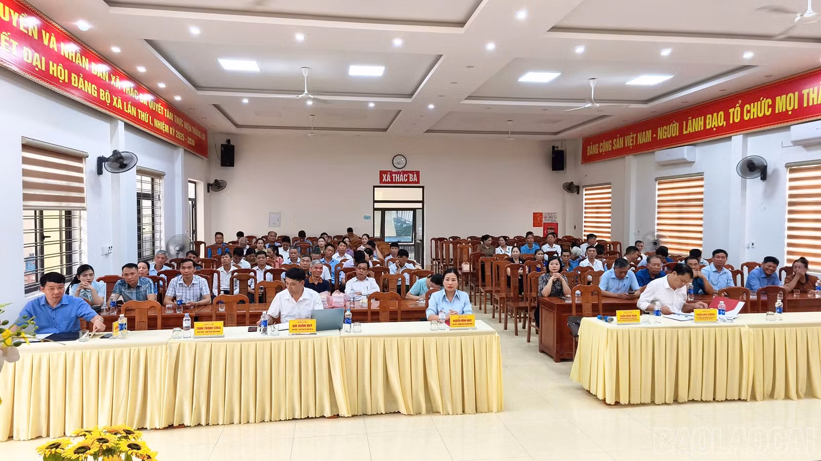 baolaocai-br_15-4-thac-ba2.jpg