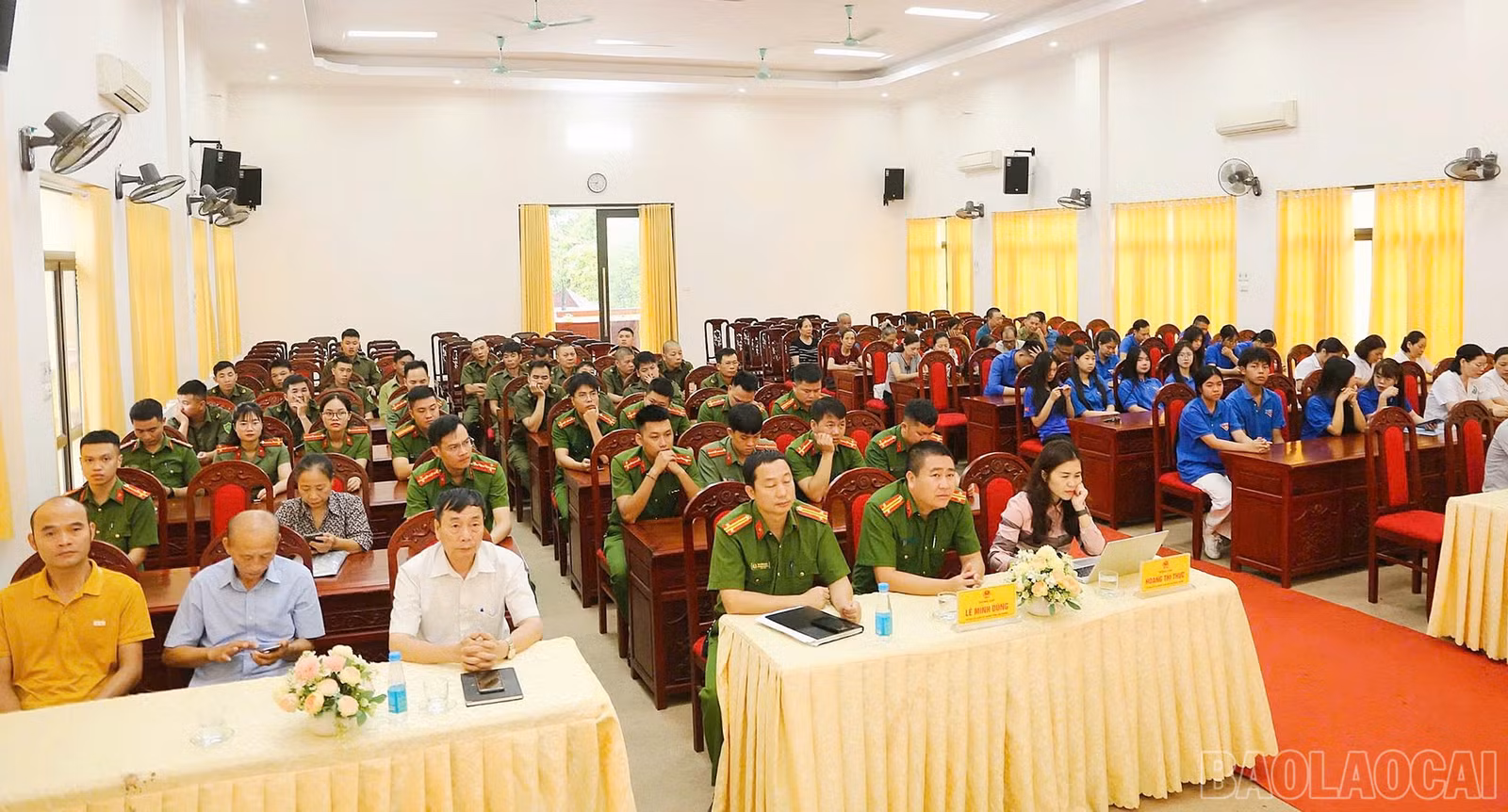 Quang cảnh lễ ra quân.
