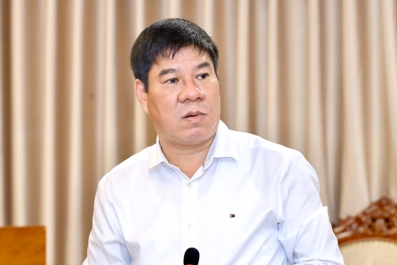 8-6-ong-chuong.jpg
