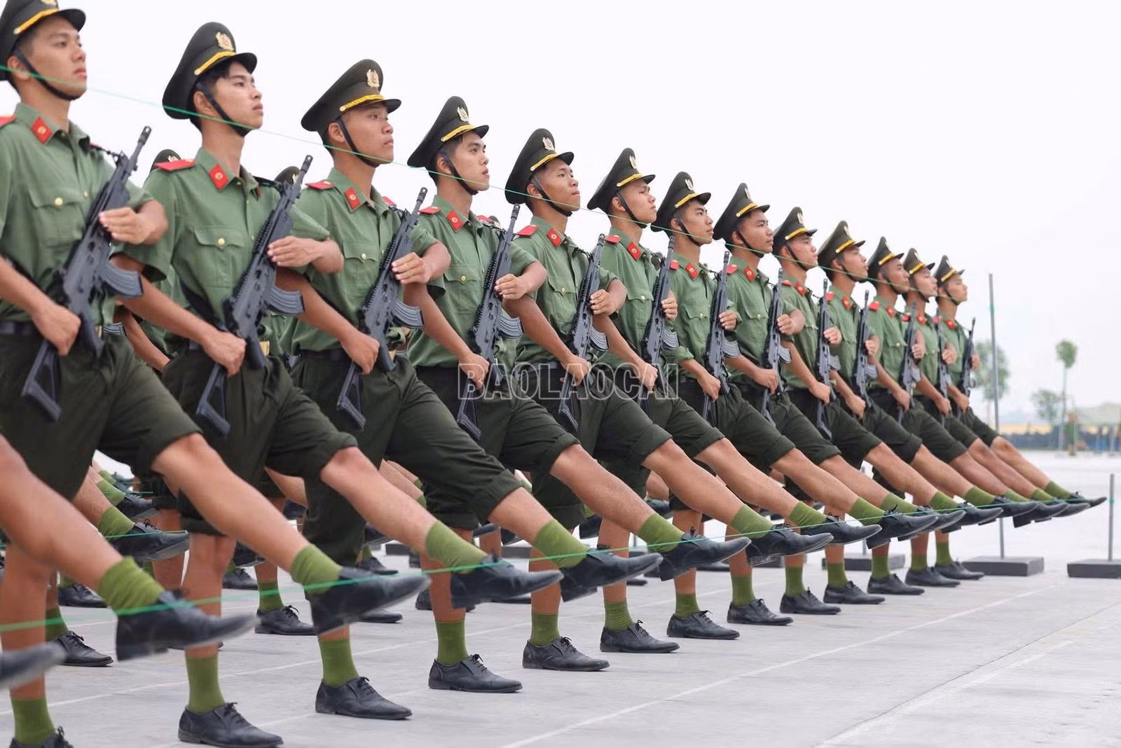 baolaocai-c_31-8-canh-sat1.jpg