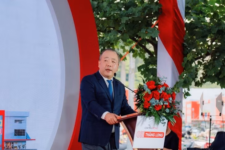 Ông Trần Hữu Linh.