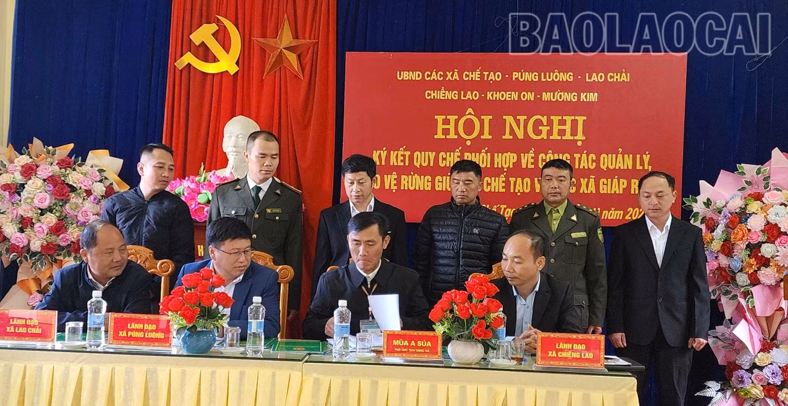 14-11-ngayhoi.jpg