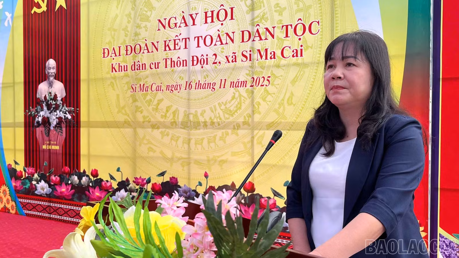 Đồng chí Hoàng Thị Thanh Bình - Phó Chủ tịch HĐND tỉnh phát biểu tại ngày hội.