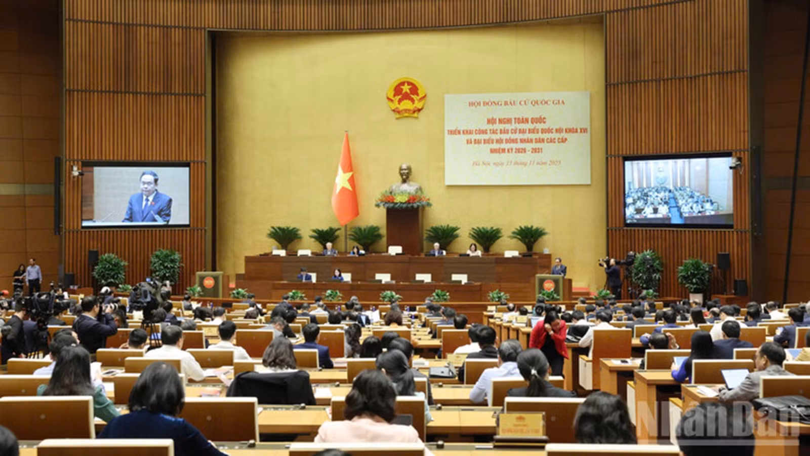 15-11-ongman2.jpg