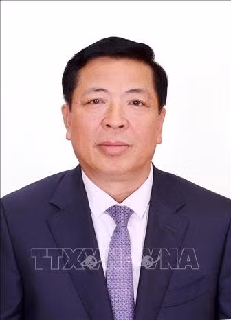Bộ trưởng Bộ Xây dựng Trần Hồng Minh.